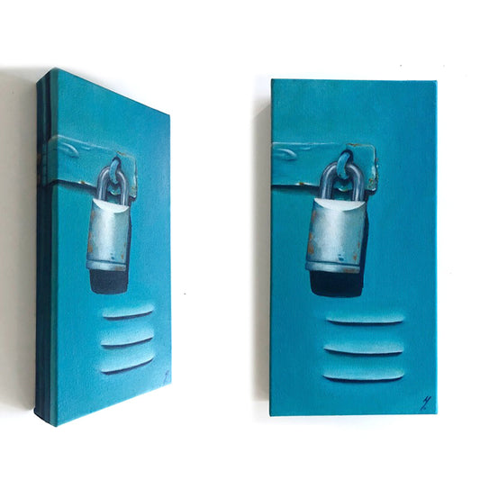 'Shining Lock of Northshore' - 15x30cm